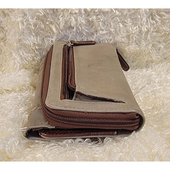 Born Concepts Wallet - Picture 3 of 14